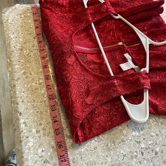 Forever 21 Red Lace Size Medium peplum babydoll Top - Picture 6 of 7